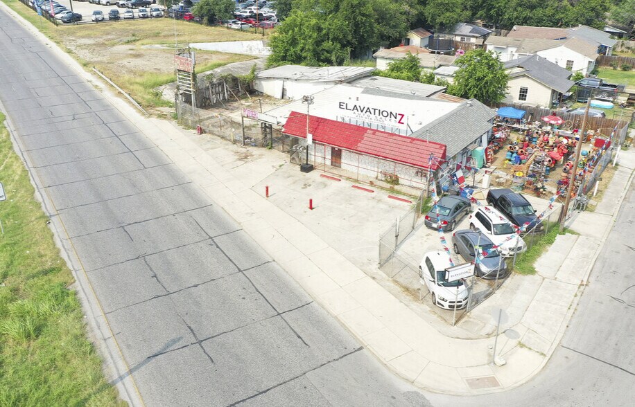 More Photos Of 731 W Harlan Ave, San Antonio Storefront Retail Office For Sale