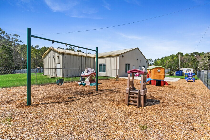 More Photos Of 480 Henrietta St, Kingsland Flex For Sale