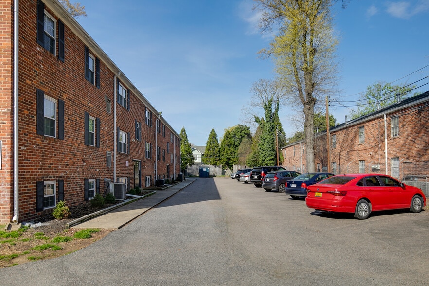 More Photos Of 3810 Chamberlayne Ave, Richmond Apartments For Sale