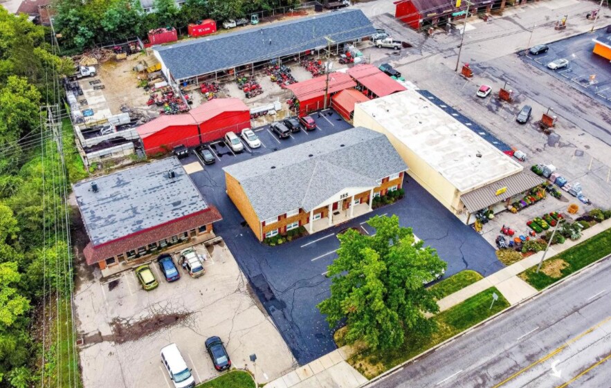 More Photos Of 185 N Brookwood Ave, Hamilton Medical For Lease