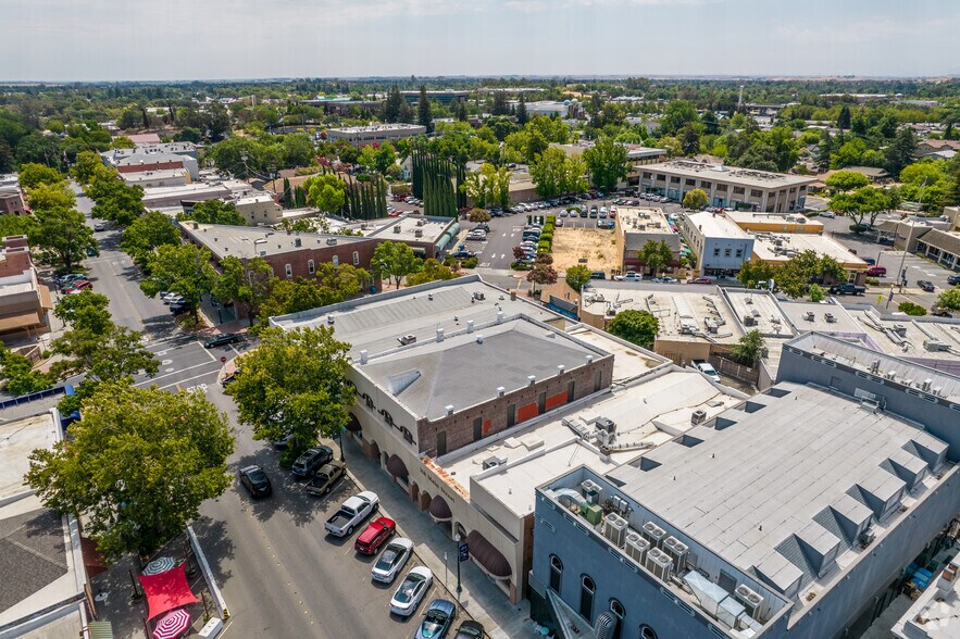 More Photos Of 318 Main St, Vacaville General Retail For Lease