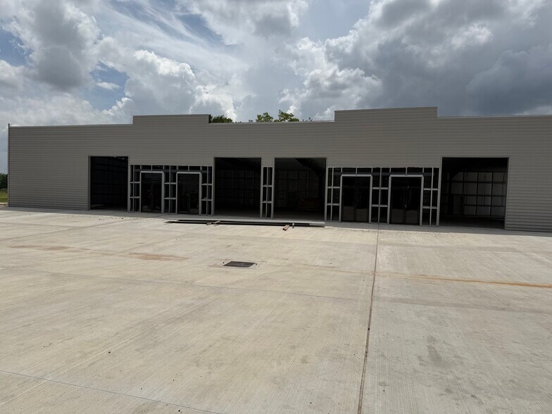 More Photos Of 14919 Westpark Dr, Houston Unknown For Lease