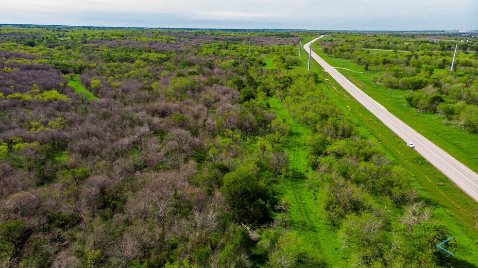 More Photos Of TBD TX 31 Highway, Corsicana Land For Sale