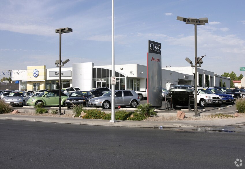 More Photos Of 2025 S Decatur Blvd, Las Vegas Auto Dealership For Lease
