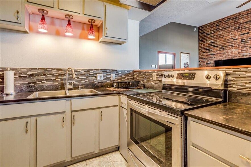 More Photos Of 116 E Pine Ave, El Dorado Apartments For Sale