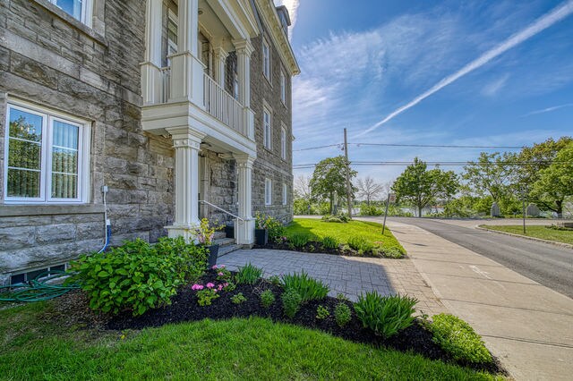 More Photos Of 550 Boul Marie-Victorin, Boucherville Congregate Senior Housing For Sale