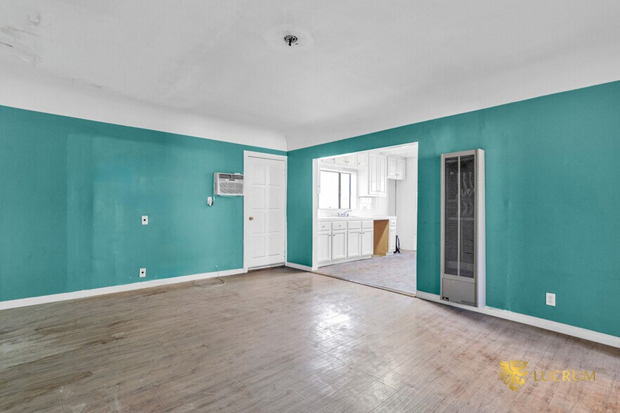More Photos Of 11311 Burbank Blvd, North Hollywood Apartments For Sale