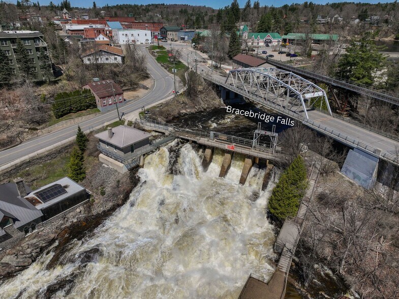 More Photos Of 190 Santas Village Road, Bracebridge Land For Sale