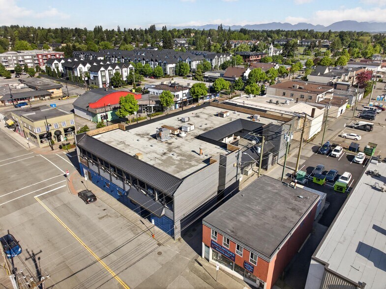 More Photos Of 5708 176 St, Surrey Storefront Retail Office For Sale