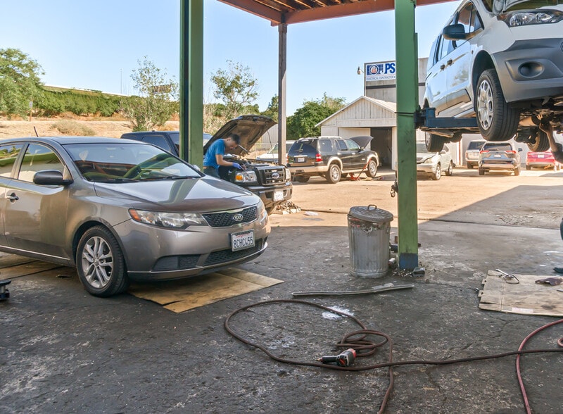 More Photos Of 8625 Cuyamaca St, Santee Freestanding For Lease