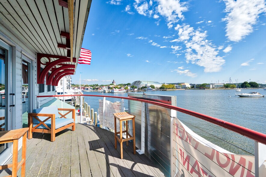 More Photos Of 2 Compromise St, Annapolis Marina For Lease