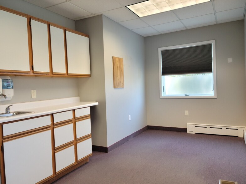 More Photos Of 37 Pierrepont Ave, Potsdam Medical For Sale