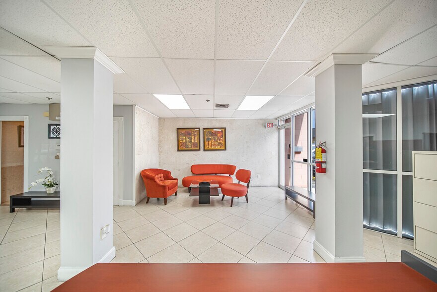 More Photos Of 3018 NW 79th Ave, Doral Warehouse For Lease