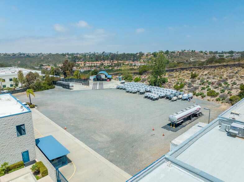 More Photos Of 2115 La Mirada Dr, Vista Contractor Storage Yard For Lease