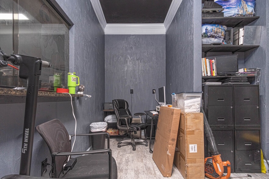 More Photos Of 2036 S Ridgewood Ave, Daytona Beach Medical For Sale