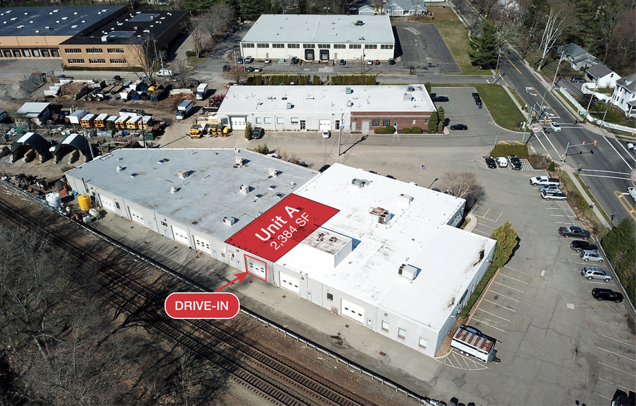 More Photos Of 260 W Crescent Ave, Allendale Warehouse For Lease