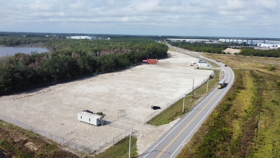 More Photos Of Imeson Park, Jacksonville Land For Lease