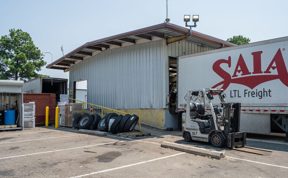 More Photos Of 7508 Precision Dr, Raleigh Truck Terminal For Lease
