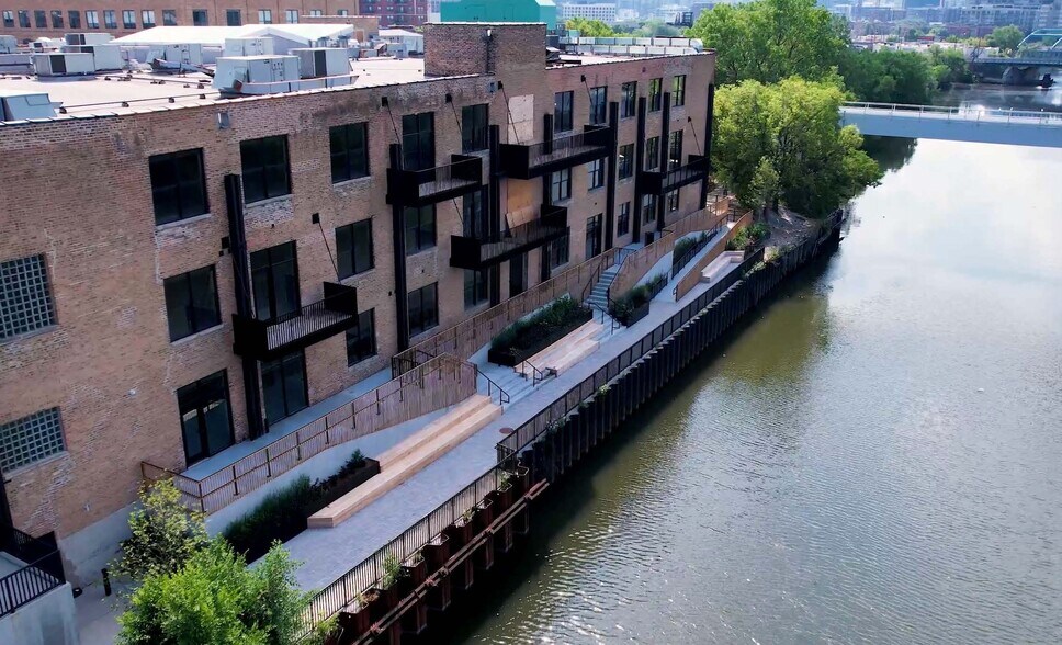 More Photos Of 1400 N Kingsbury St, Chicago Office For Lease