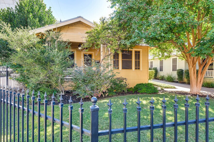 Primary Photo Of 905 Nueces St, Austin Office For Lease