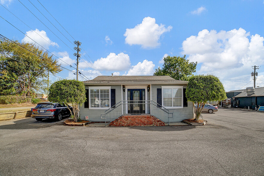 Primary Photo Of 113 Glenn Ave, Trussville Office Residential For Sale