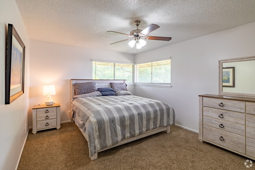 More Photos Of 7314-100 Oak Manor Dr, San Antonio Apartments For Sale