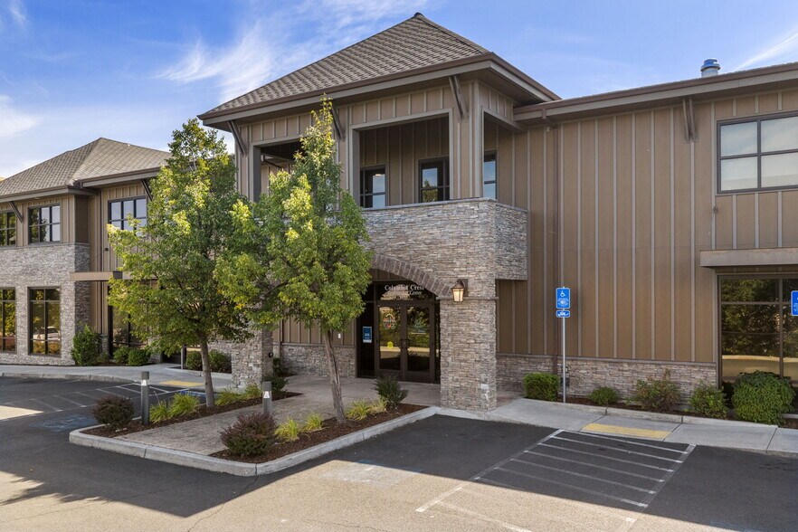 More Photos Of 1935 E 19th St, The Dalles Medical For Lease