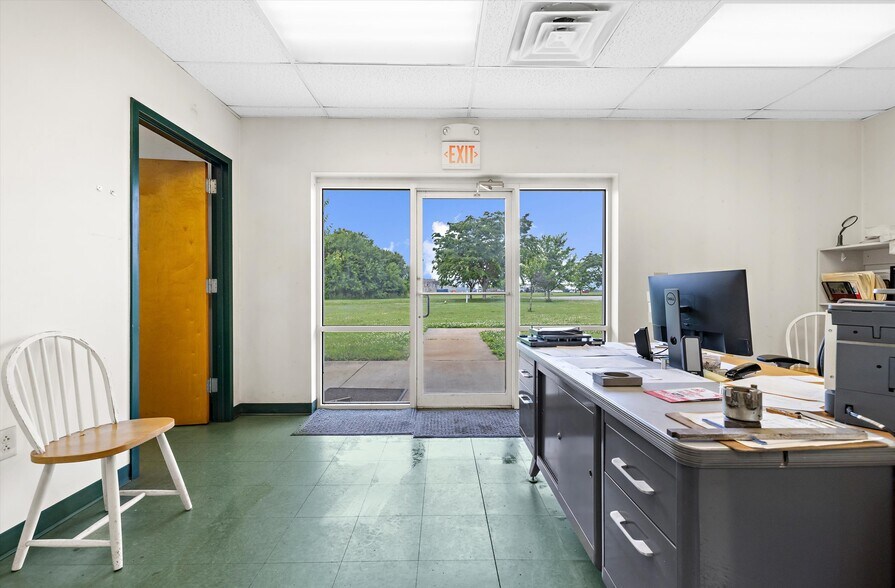 More Photos Of 25416 Commerce Ln, Chestertown Manufacturing For Sale