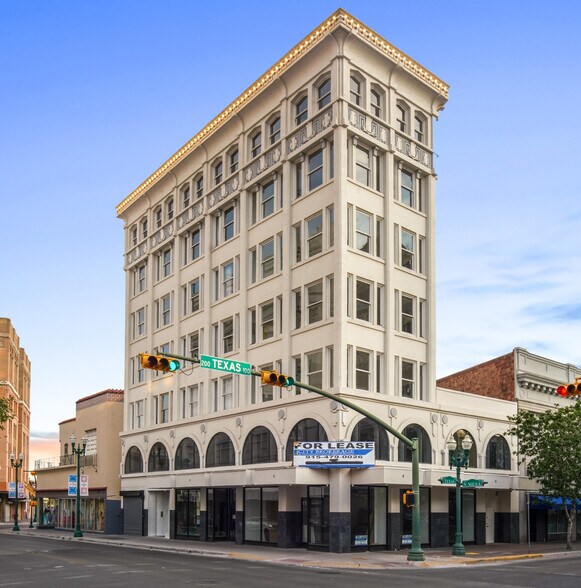 More Photos Of 115 N Mesa St, El Paso General Retail For Sale