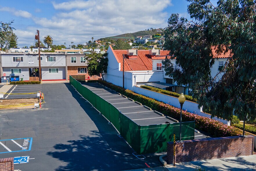 More Photos Of 7733 Girard Ave, La Jolla Land For Sale