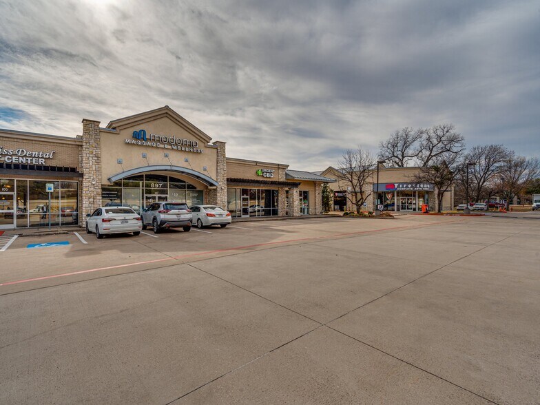 More Photos Of 897 N MacArthur Blvd, Coppell Medical For Sale