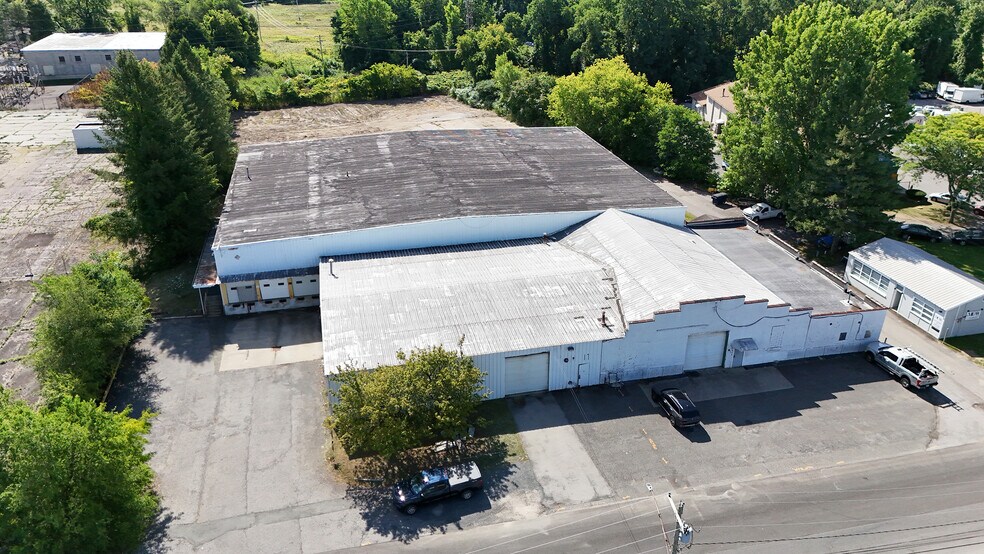 Primary Photo Of 14 Kraft Ave, Albany Warehouse For Lease