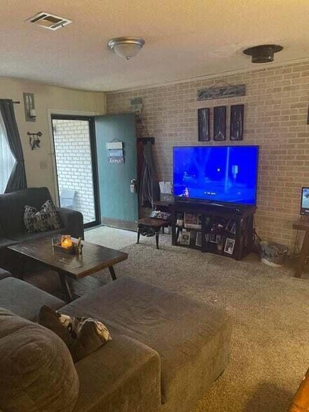 More Photos Of 109 S Brown St, Vinita Apartments For Sale