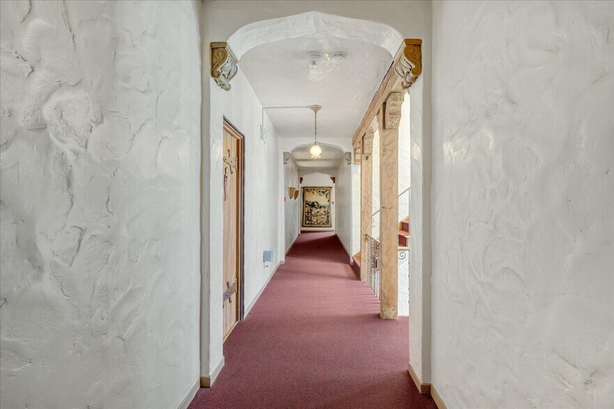 More Photos Of 15 Hawthorne Way, San Jose Apartments For Sale