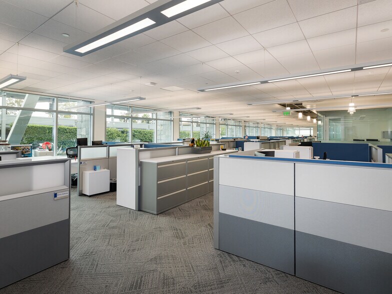 More Photos Of 2151 E Grand Ave, El Segundo Office For Lease