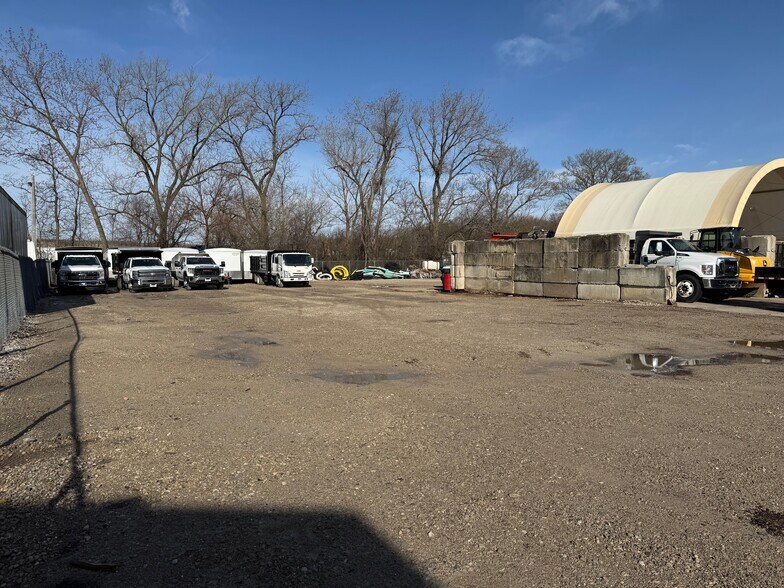 More Photos Of 2128 Gould Ct, Rockdale Warehouse For Sale