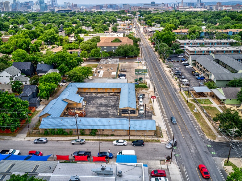 2627 Manor Rd, Austin, TX 78722 Hotel For Sale