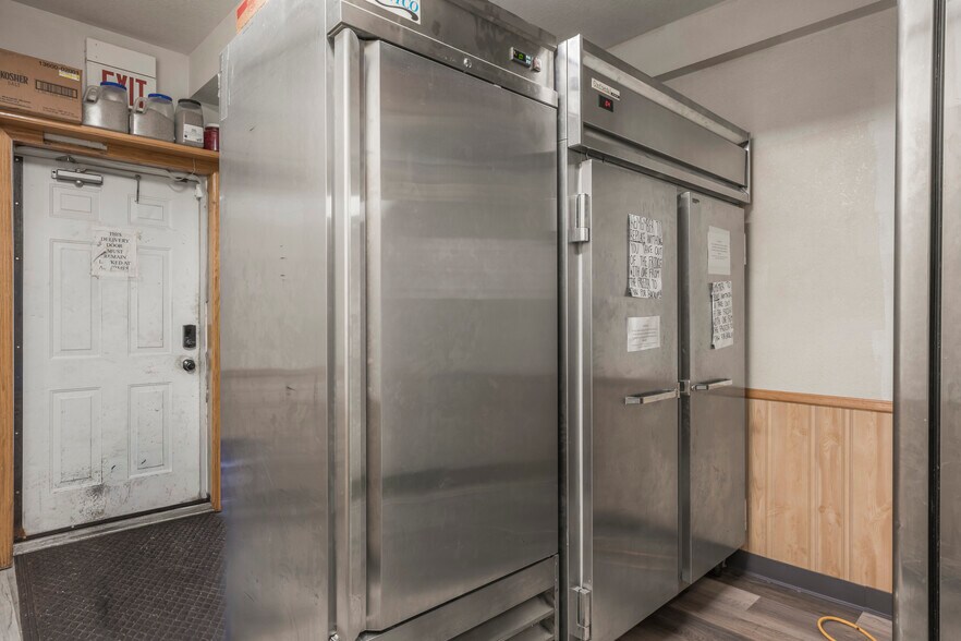 More Photos Of 104-112 Main St, Wanamingo General Retail For Sale