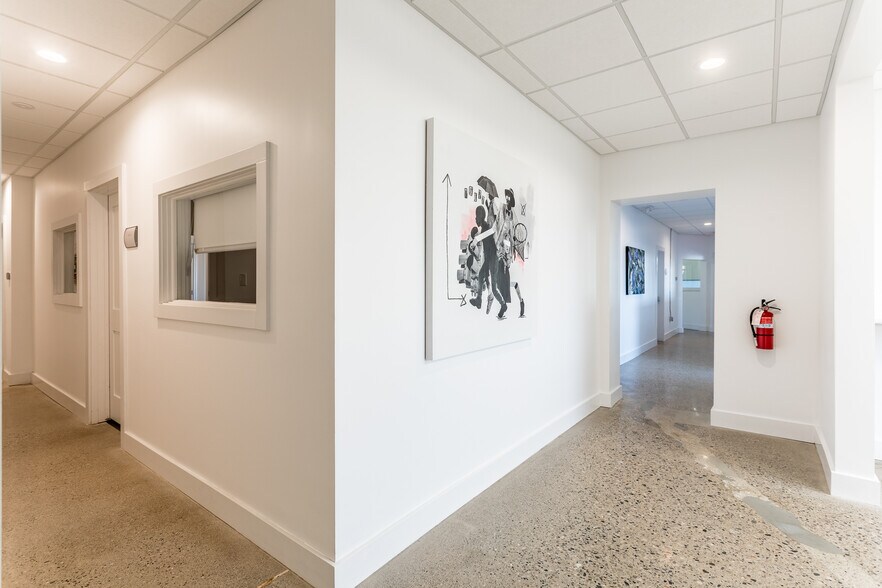 More Photos Of 1320 N Campbell Rd, Royal Oak Office Residential For Lease