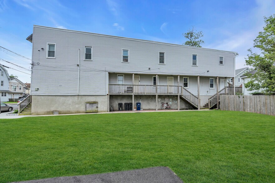 More Photos Of 3 Oceanview Ave, Keansburg Apartments For Sale