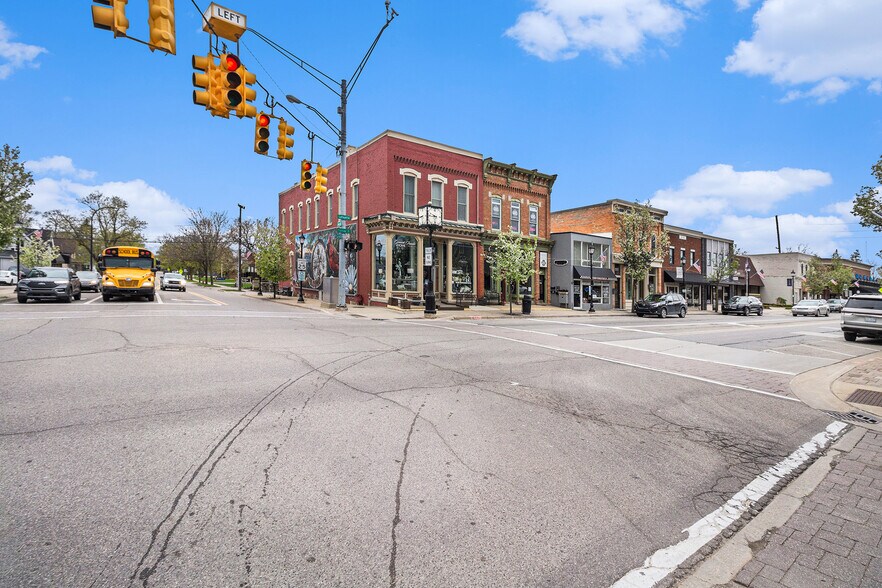 More Photos Of 101 N Lafayette St, South Lyon Storefront Retail Office For Sale