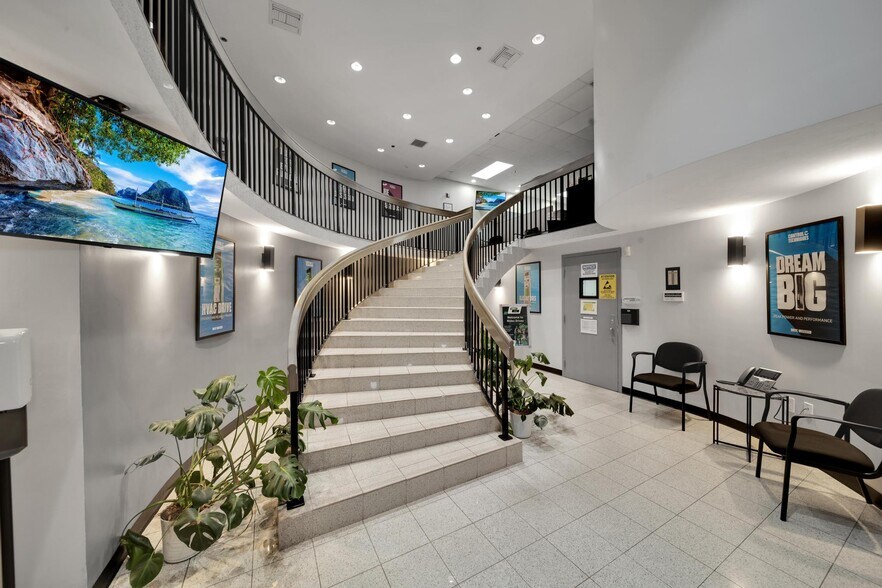 More Photos Of 12095 NW 39th St, Coral Springs Warehouse For Sale