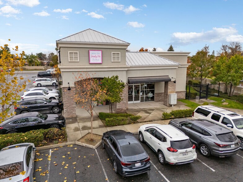 More Photos Of 3995 Calloway Dr, Bakersfield Unknown For Lease