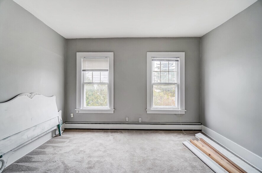 More Photos Of 140 W Front St, Perrysburg Office For Sale