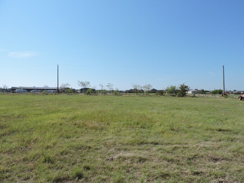 More Photos Of 0 St Hwy 198 hwy, Mabank Land For Sale