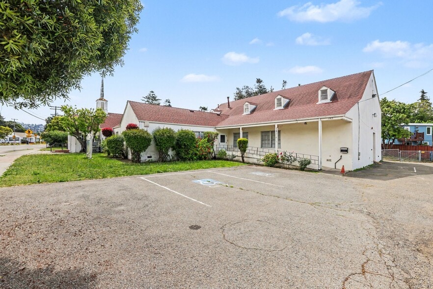 More Photos Of 1963 Carlson Blvd, Richmond Religious Facility For Sale
