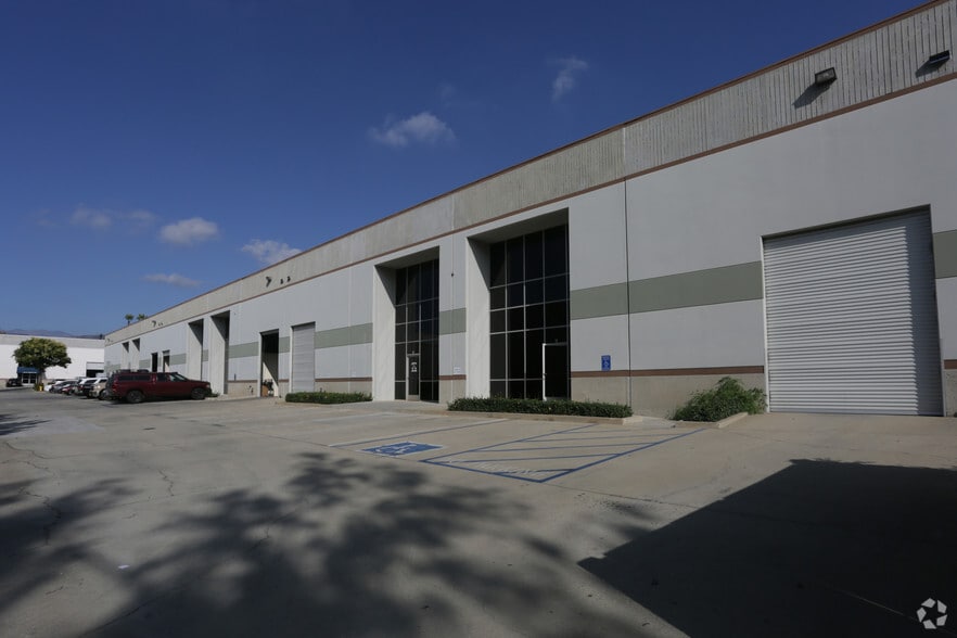 More Photos Of 834 W Cienega Ave, San Dimas Warehouse For Lease