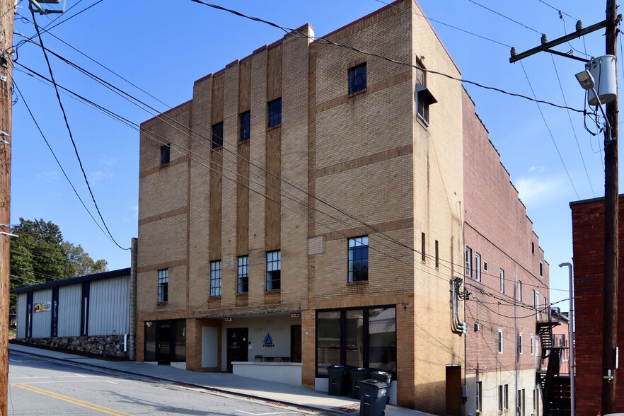 Primary Photo Of 112 Church St, Elkin Office For Sale