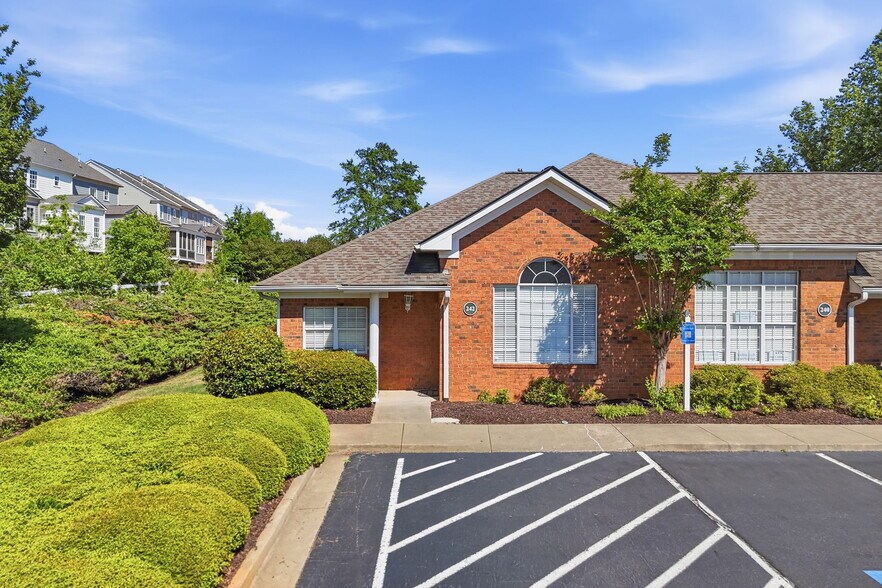 More Photos Of 234-242 Creekstone Rdg, Woodstock Office For Sale