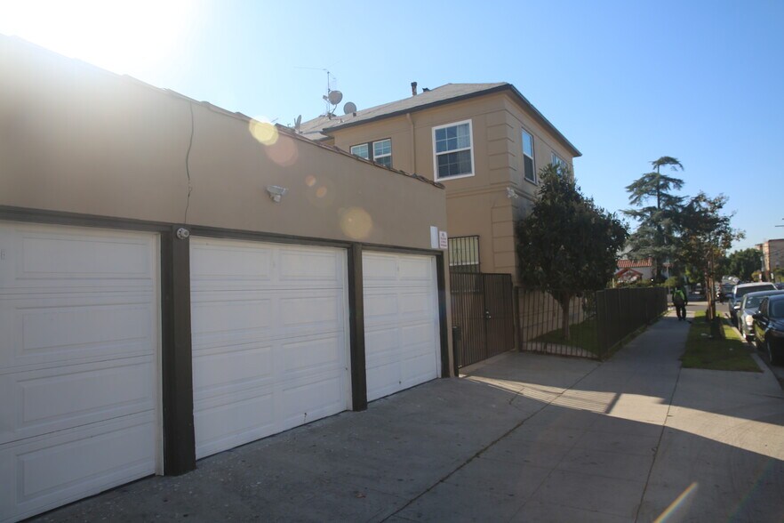 More Photos Of 1186 N New Hampshire Ave, Los Angeles Apartments For Sale